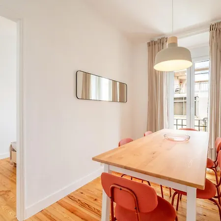 Apartment Guestready - Captain's 2e Near Alfama Lisbon