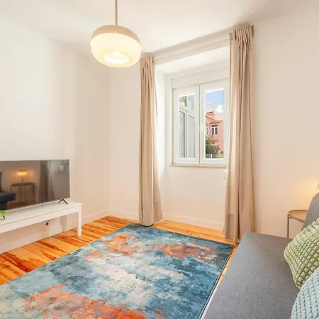 Appartamento Guestready - Captain's 2e Near Alfama *