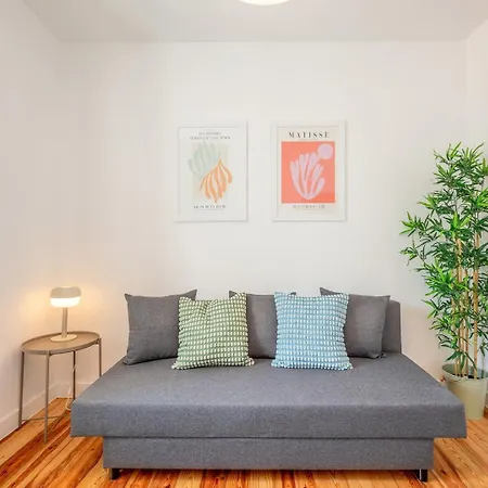 Guestready - Captain's 2e Near Alfama Lägenhet Lisboa