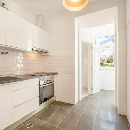 아파트 Guestready - Captain's 2e Near Alfama